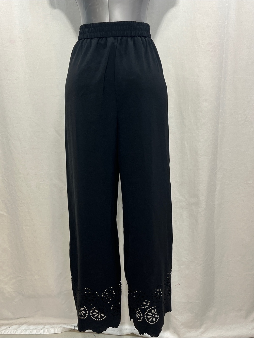 Cupshe Black Wide-Leg Pants with Eyelet Hem casual beach, cover-up cruise 1445 - Picture 2 of 4